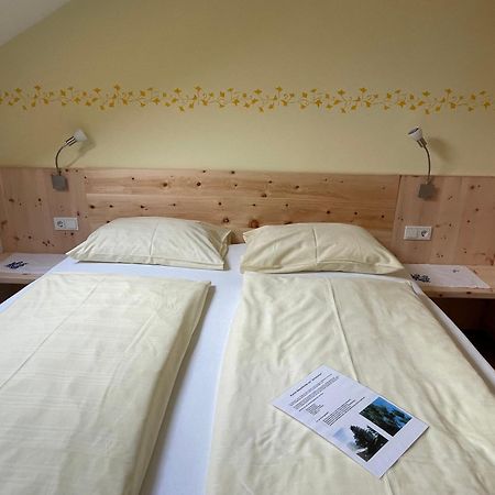 Ferienapartmenthaus Hubertushof Mittenwald Bagian luar foto