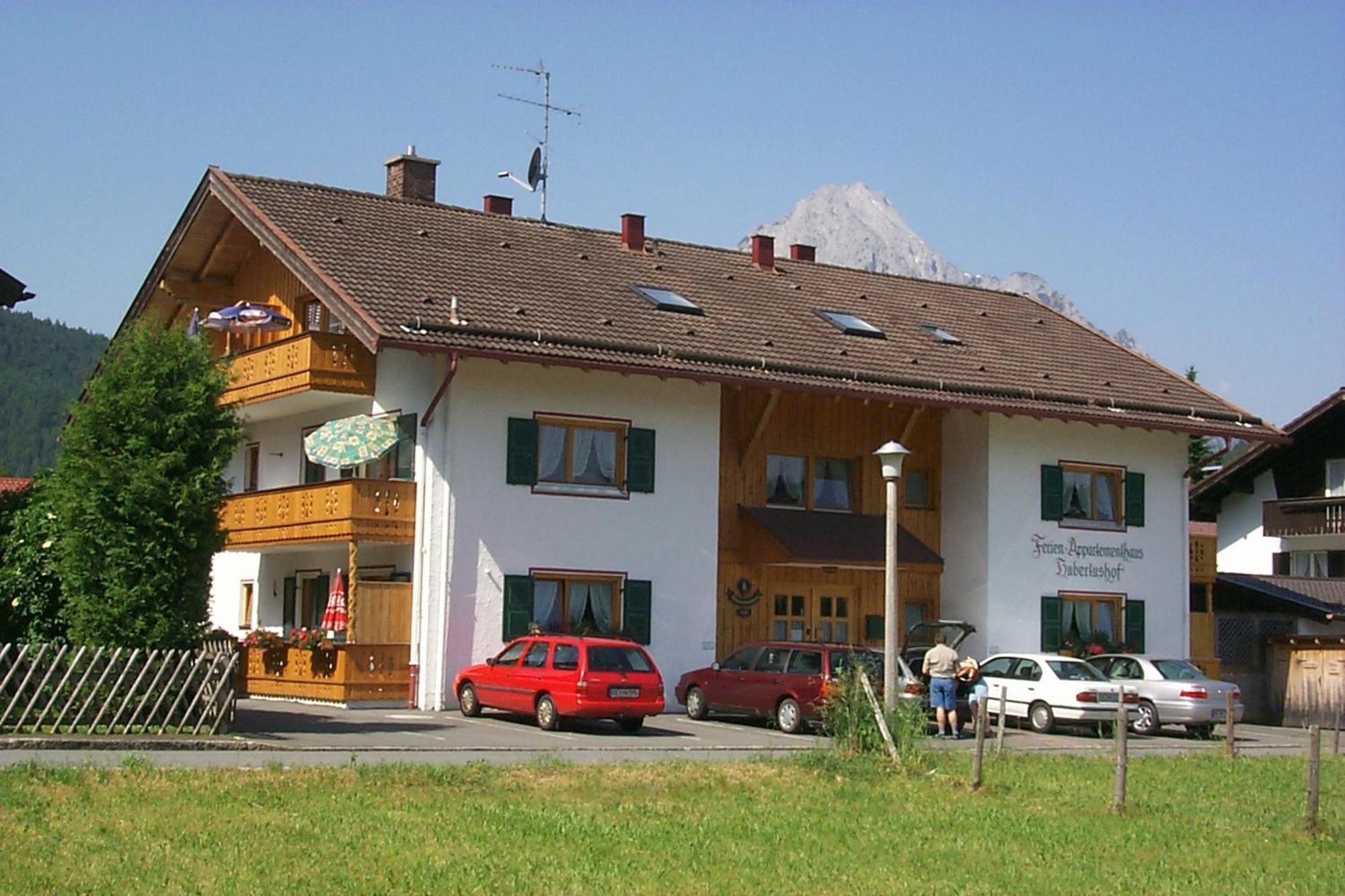 Ferienapartmenthaus Hubertushof Mittenwald Bagian luar foto