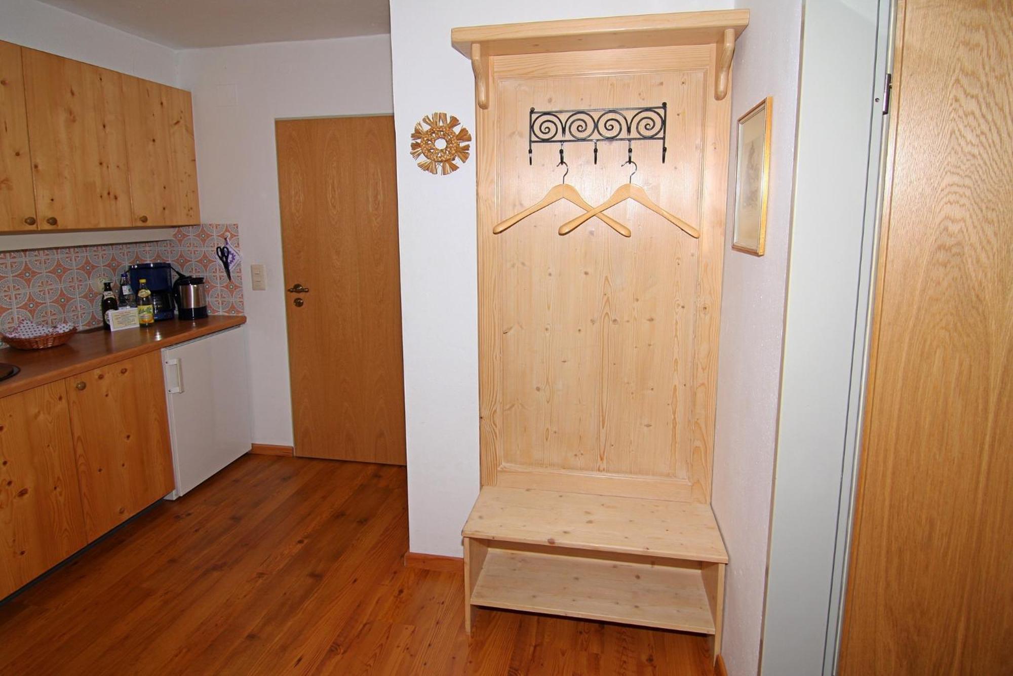 Ferienapartmenthaus Hubertushof Mittenwald Bagian luar foto