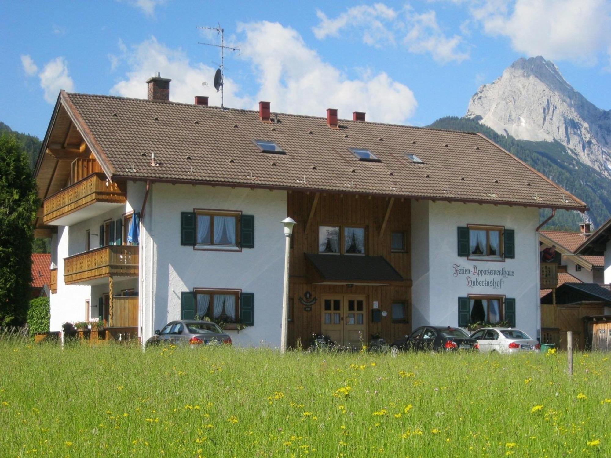 Ferienapartmenthaus Hubertushof Mittenwald Bagian luar foto