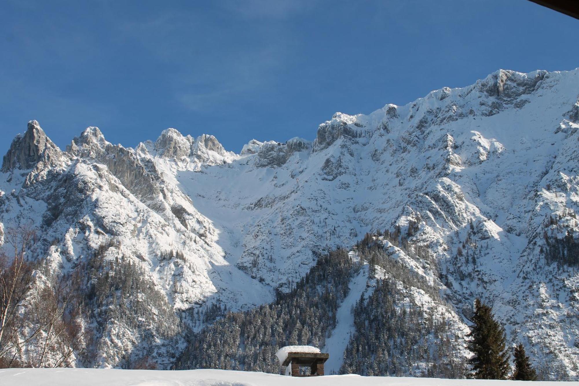 Ferienapartmenthaus Hubertushof Mittenwald Bagian luar foto