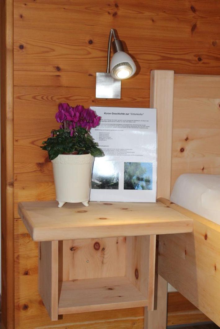 Ferienapartmenthaus Hubertushof Mittenwald Bagian luar foto